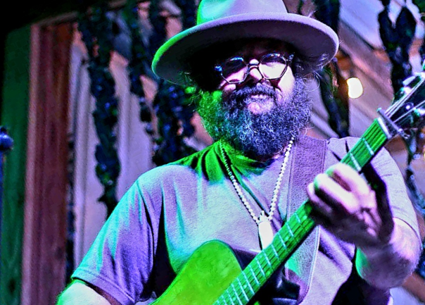 Todd Sargent performing Live